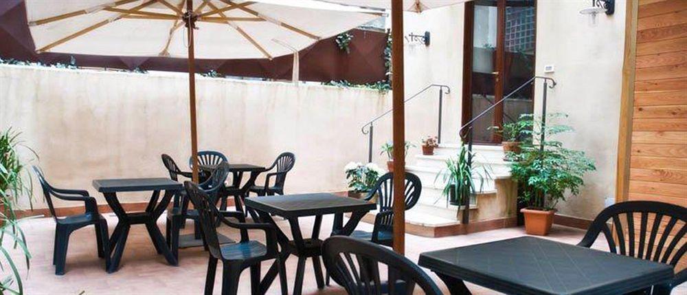 Hotel Residenza Praetoria Rzym Zewnętrze zdjęcie