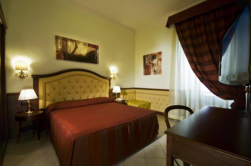 Hotel Residenza Praetoria Rzym Zewnętrze zdjęcie